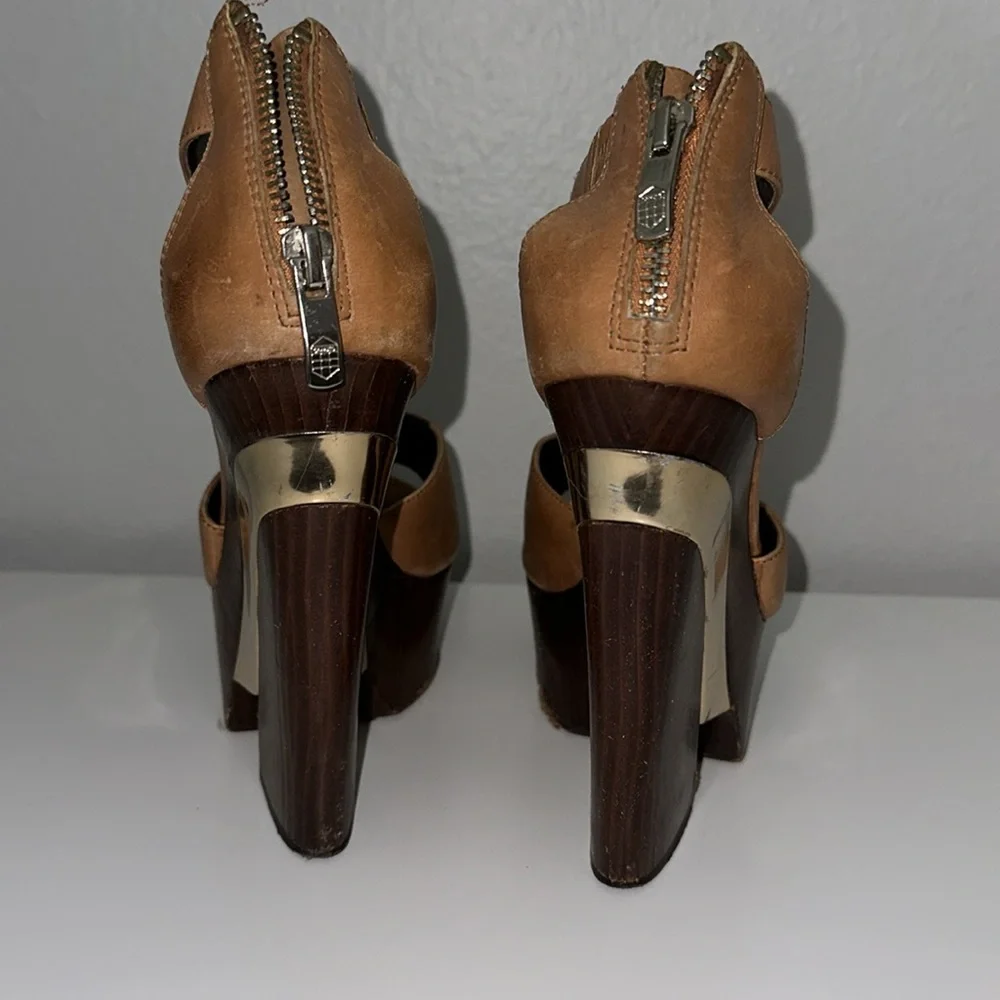 Vince Camuto Bailor brown leather 70s style platforms w gold trim 7/7.5 *READ*